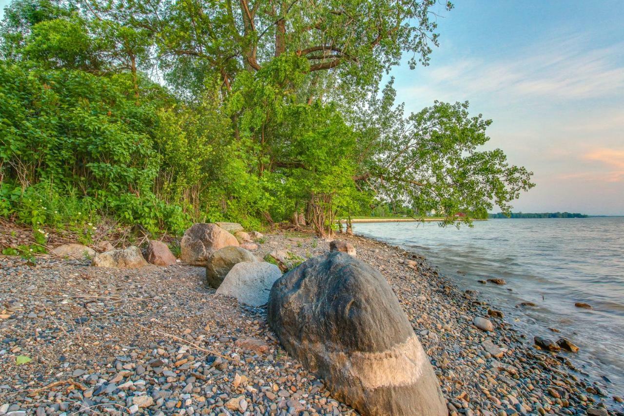The Bird'S Nest Villa Isle la Motte Bagian luar foto